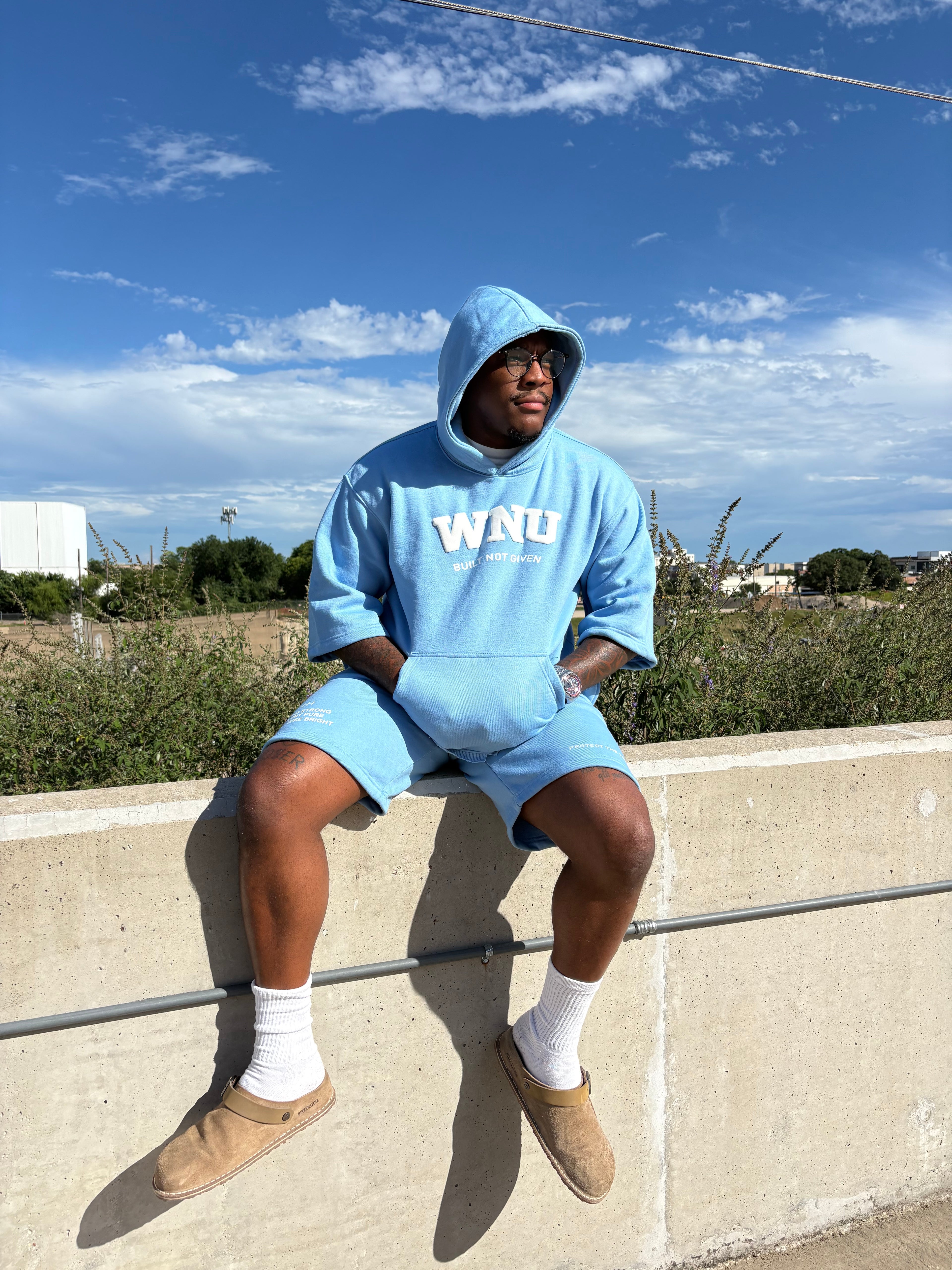 WNU Legacy Short Sleeve Set - Sky Blue
